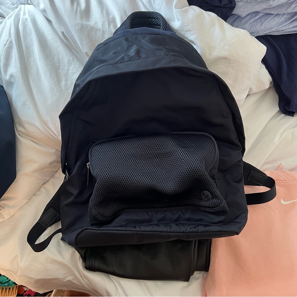 Lulu lemon backpack